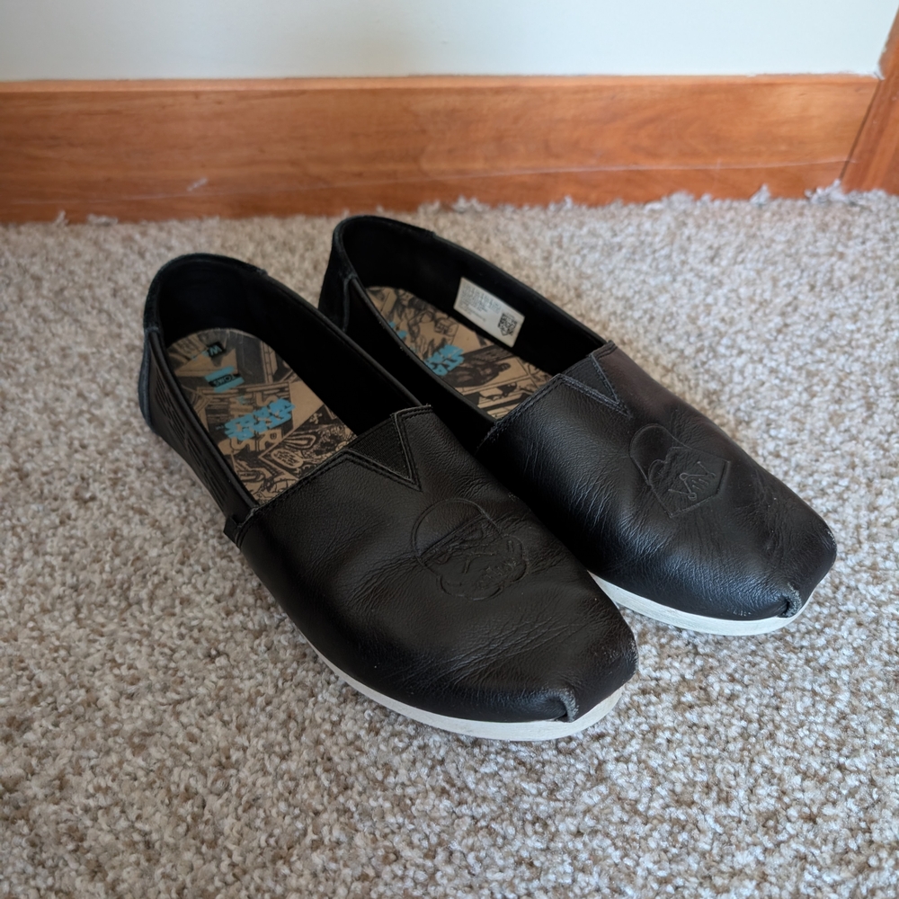 TOMS x Star Wars Darth Vader Black Leather